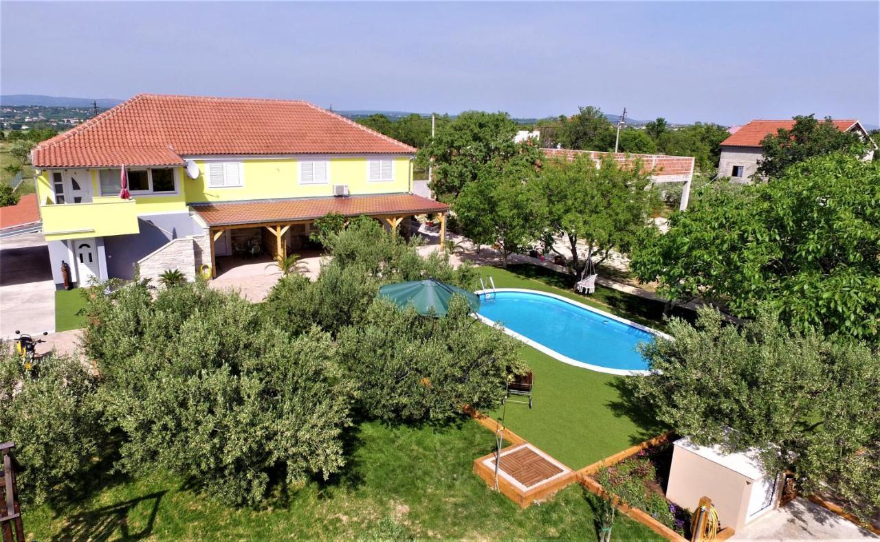 Studio Apartments Luka Biograd - Бенковаць Екстер'єр фото